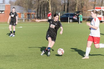 Bild 286 - wBJ SV Wahlstedt - SV Henstedt Ulzburg : Ergebnis: 0:1